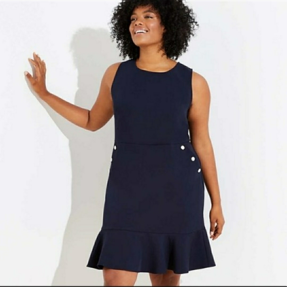 LOFT Ann Taylor Button Pocket Flounce Dress - Picture 3 of 13